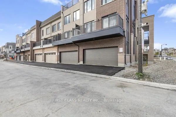 Photo 4 of 16 Jessica Antonella Street, Markham, Angus Glen — HOMEH