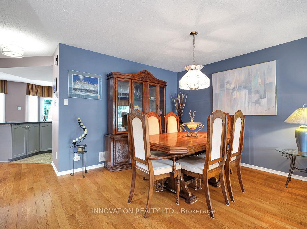 Photo 7 of 35 Summerwind Crescent, Ottawa, Barrhaven East — HOMEH