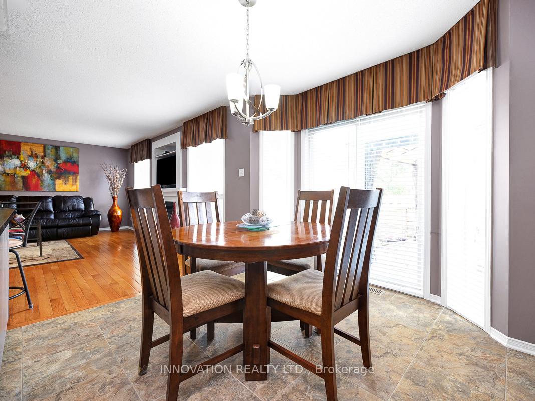 Photo 14 of 35 Summerwind Crescent, Ottawa, Barrhaven East — HOMEH