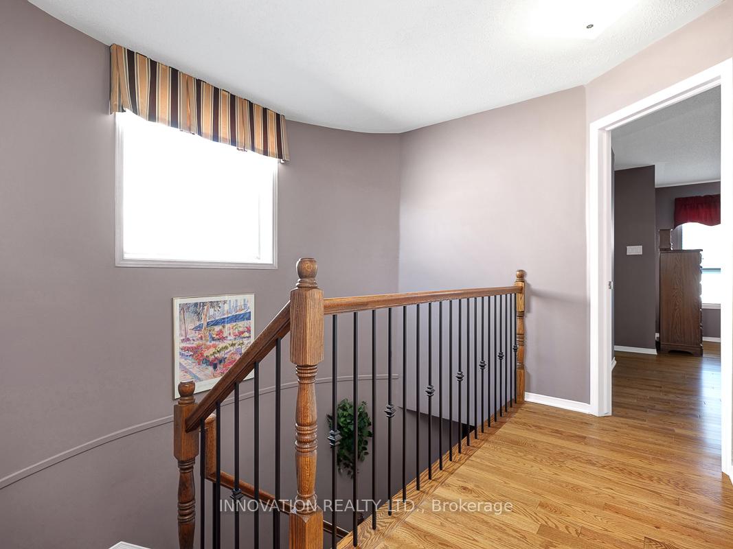 Photo 19 of 35 Summerwind Crescent, Ottawa, Barrhaven East — HOMEH
