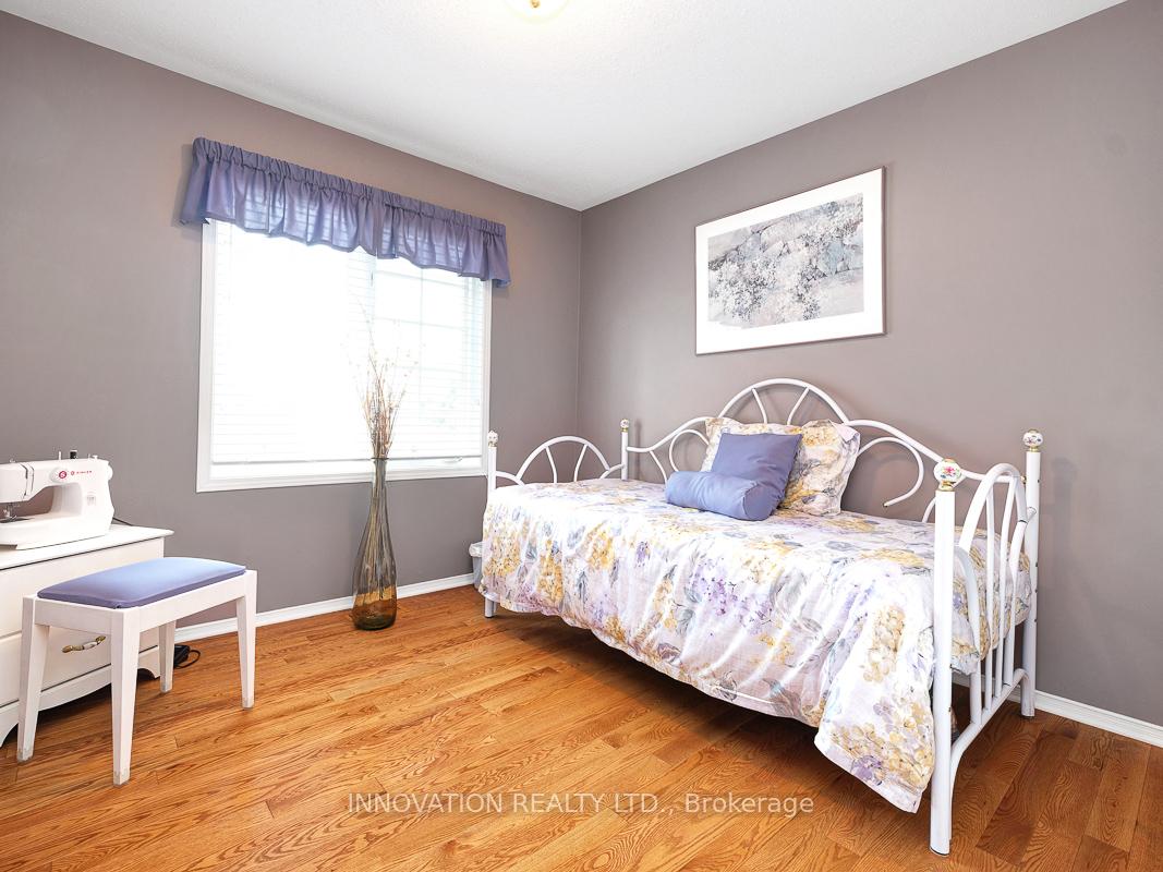 Photo 26 of 35 Summerwind Crescent, Ottawa, Barrhaven East — HOMEH
