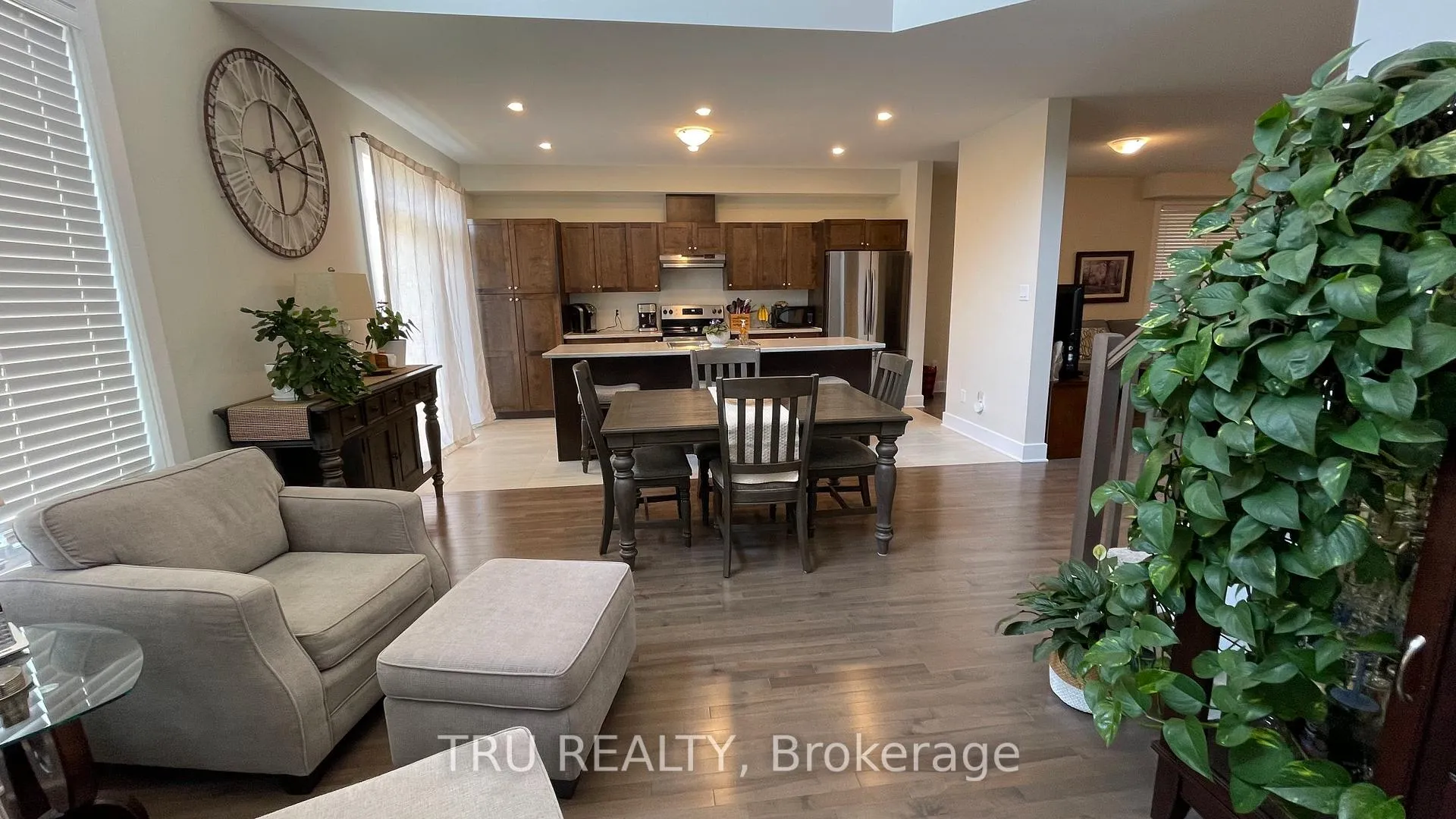 Photo 7 of 81 Dunlop Road, Carleton Place — HOMEH