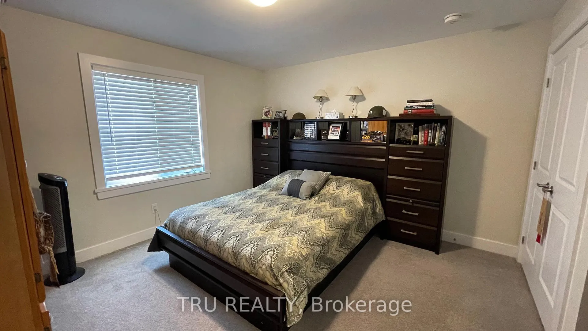 Photo 12 of 81 Dunlop Road, Carleton Place — HOMEH