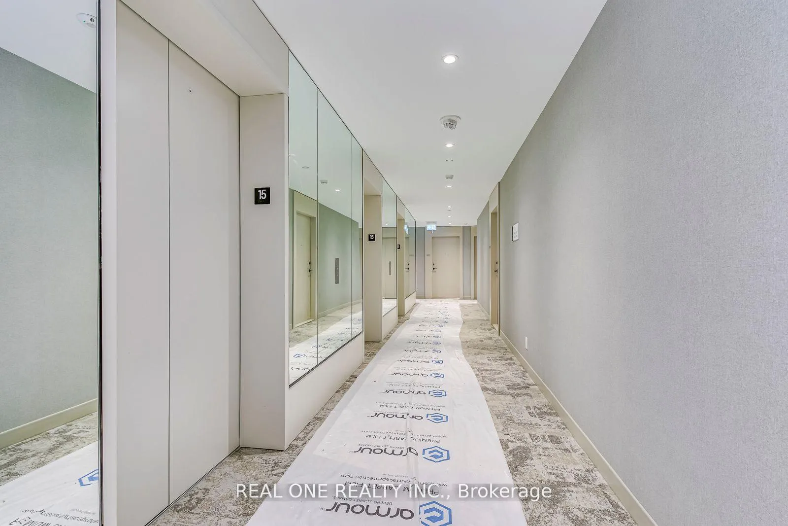 Photo 4 of Unit 1520, 2020 Bathurst Street, Toronto, Humewood-Cedarvale — HOMEH