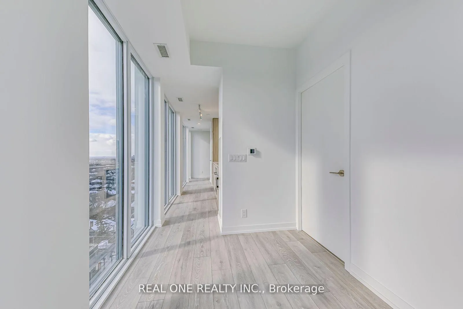 Photo 12 of Unit 1520, 2020 Bathurst Street, Toronto, Humewood-Cedarvale — HOMEH