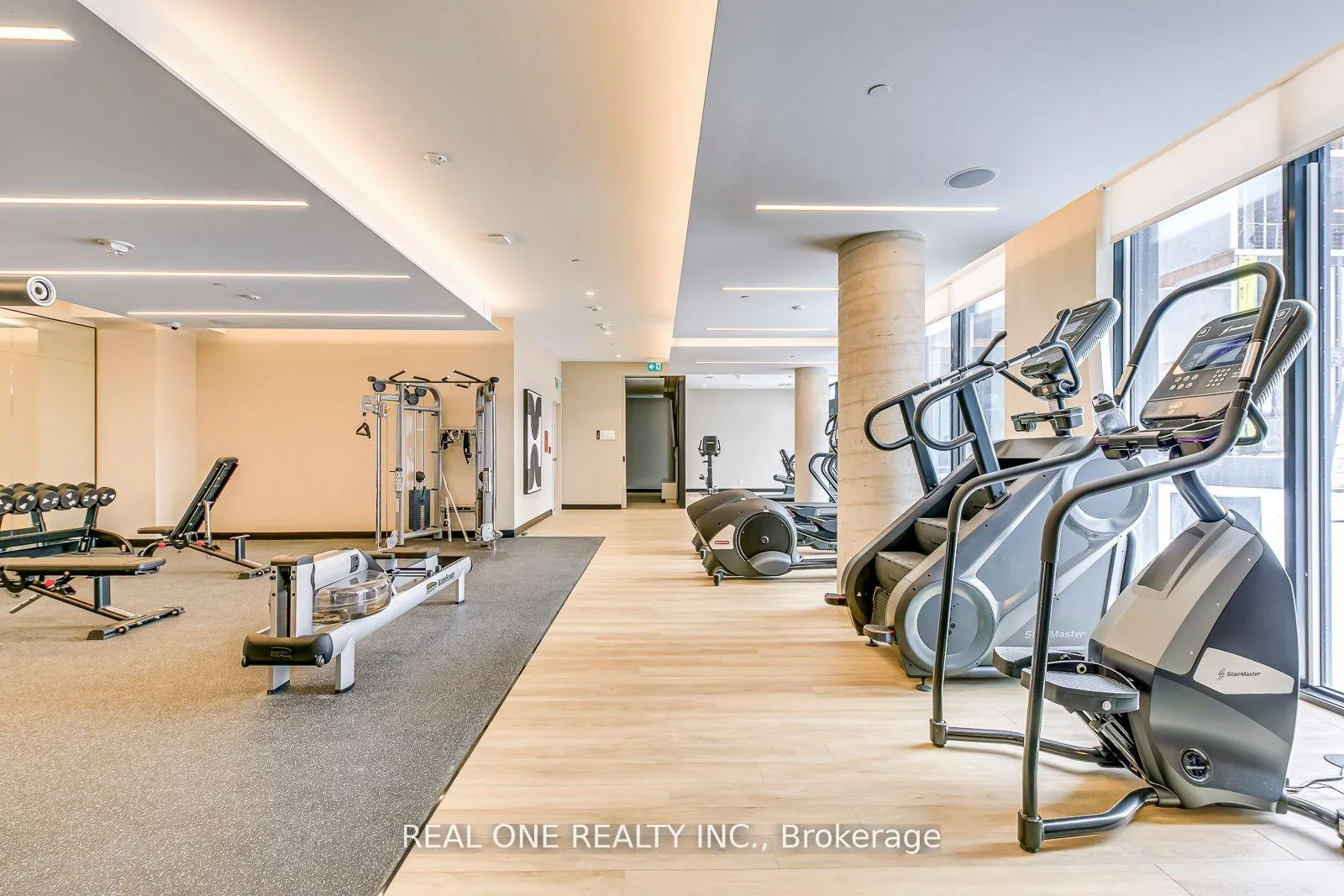Photo 29 of Unit 1520, 2020 Bathurst Street, Toronto, Humewood-Cedarvale — HOMEH