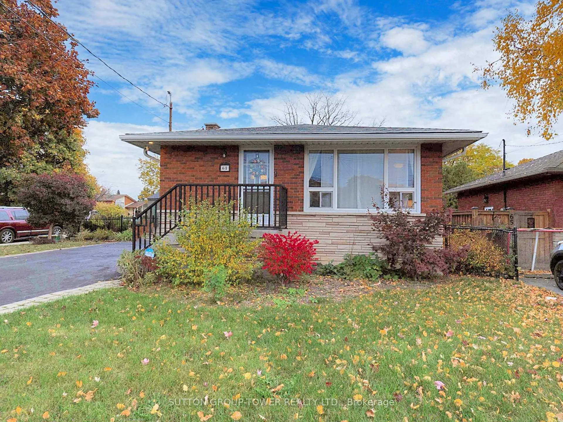 Front of 61 Fisher Crescent