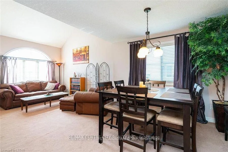 Photo 2 of 79 Donker Drive, St. Thomas — HOMEH