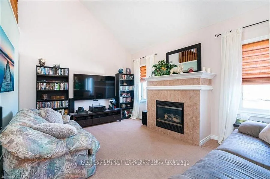 Photo 24 of 79 Donker Drive, St. Thomas — HOMEH