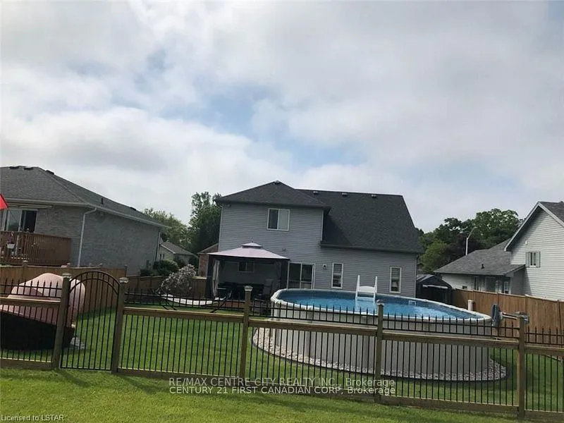 Photo 31 of 79 Donker Drive, St. Thomas — HOMEH