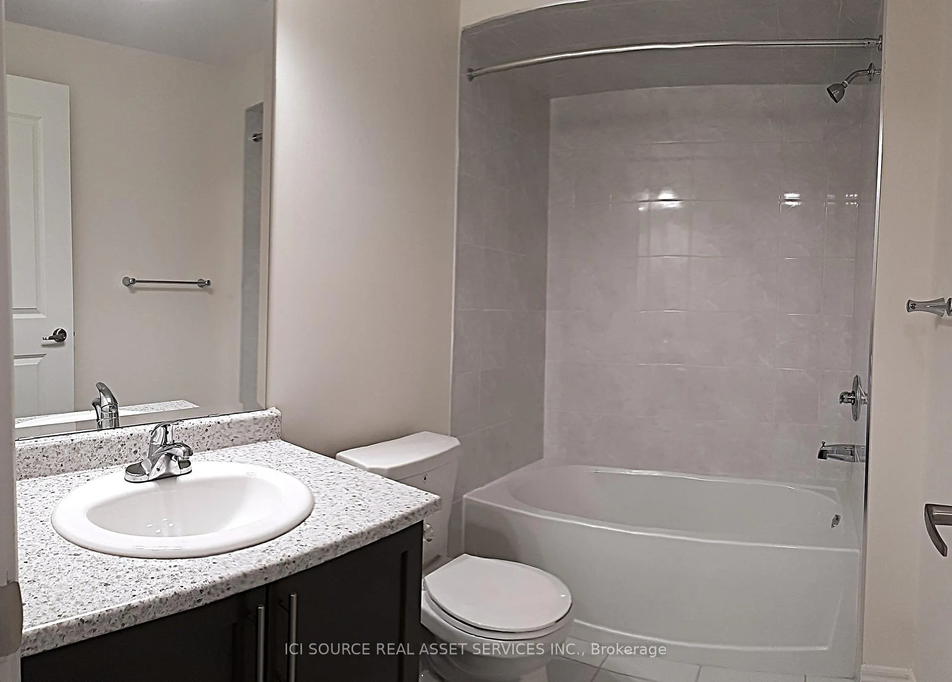 Photo 16 of 46 Beasley Grove, Hamilton, Meadowlands — HOMEH