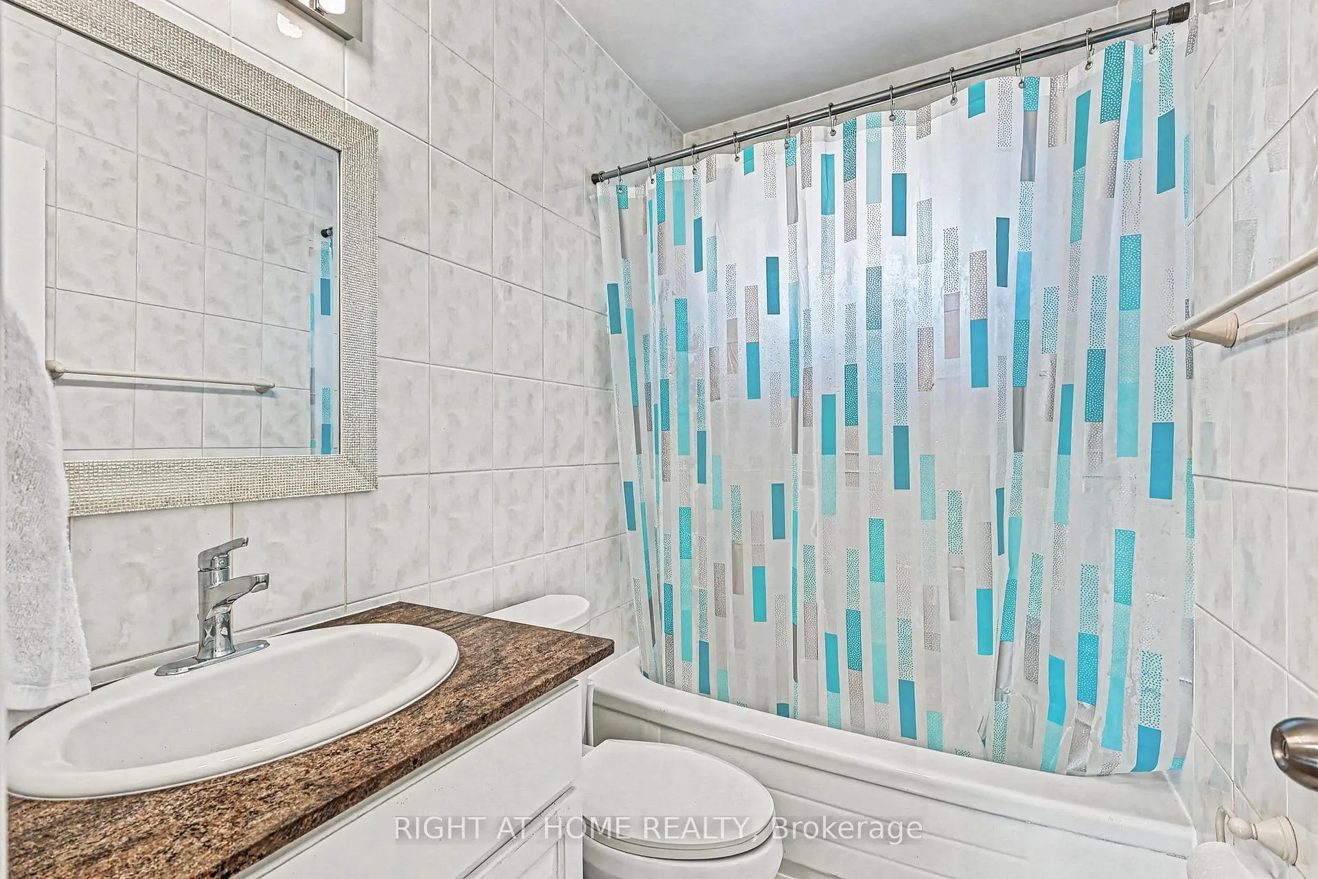 Photo 12 of Unit Main, 1015 Walton Boulevard, Whitby, Williamsburg — HOMEH