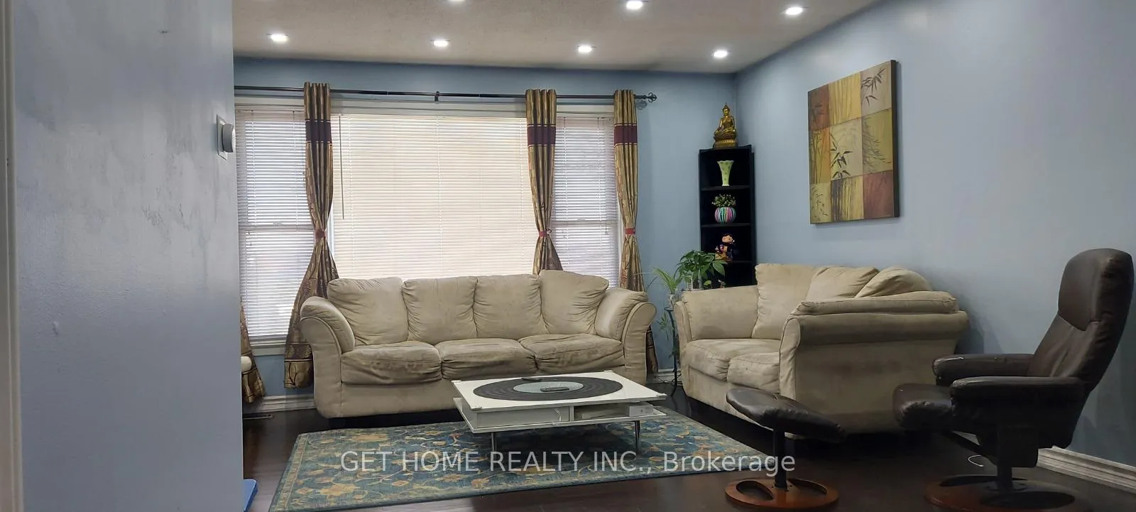 Photo 3 of 23 Finchgate Boulevard, Brampton, Southgate — HOMEH