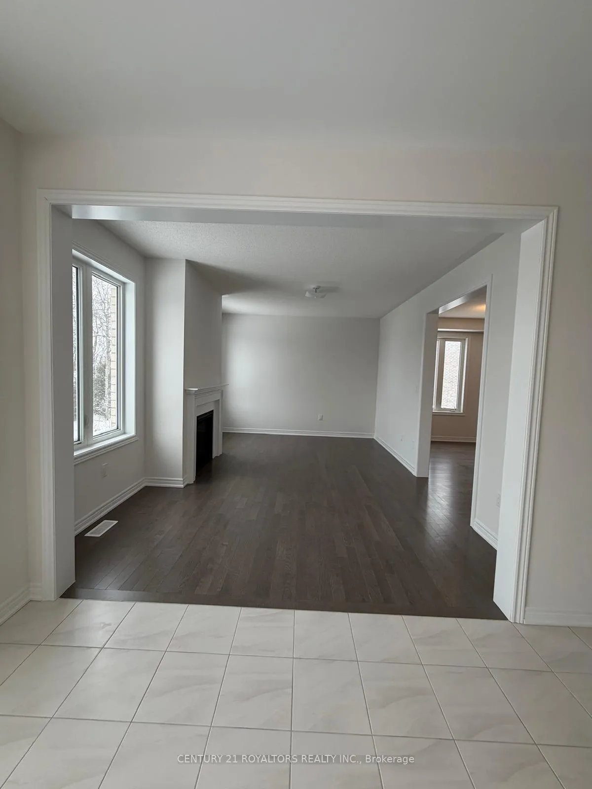 Photo 3 of 303 Trillium Court, Shelburne — HOMEH