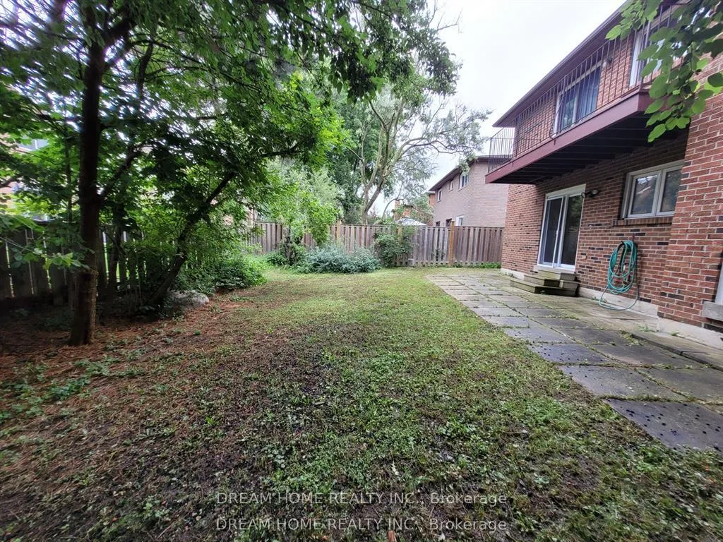 Photo 31 of 42 Emeline Crescent, Markham, Markham Village — HOMEH