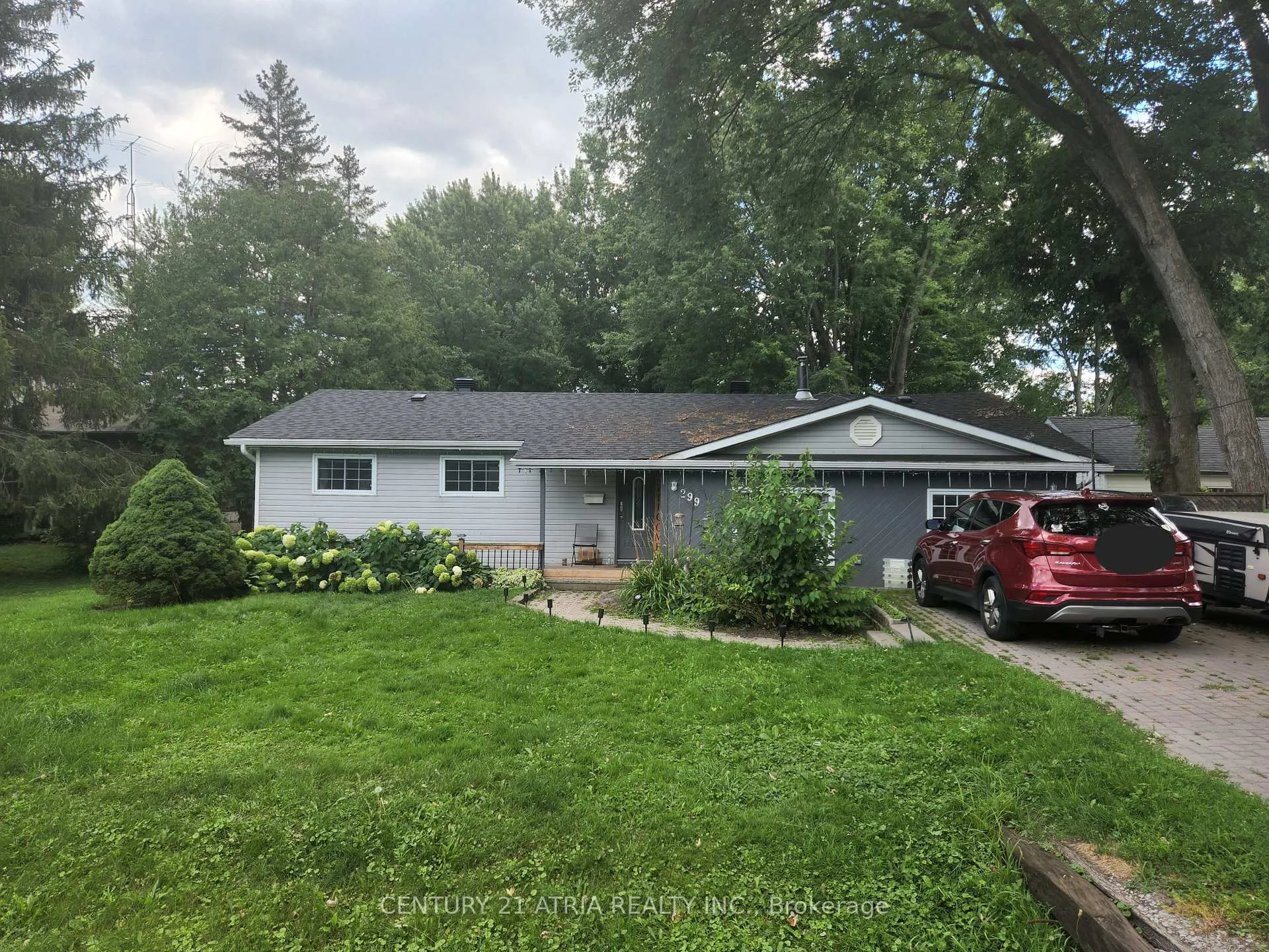 Front of 299 Old Homestead Road
