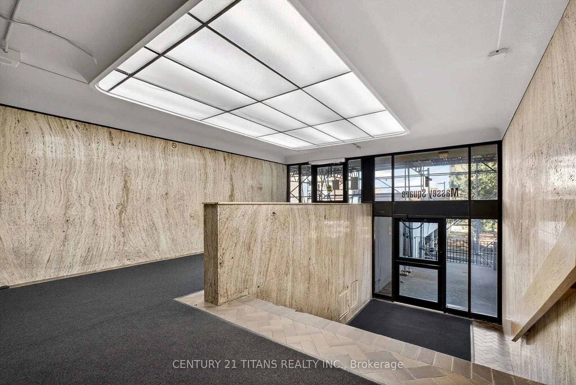 Photo 3 of Unit 2903, 1 Massey Square, Toronto, Crescent Town — HOMEH