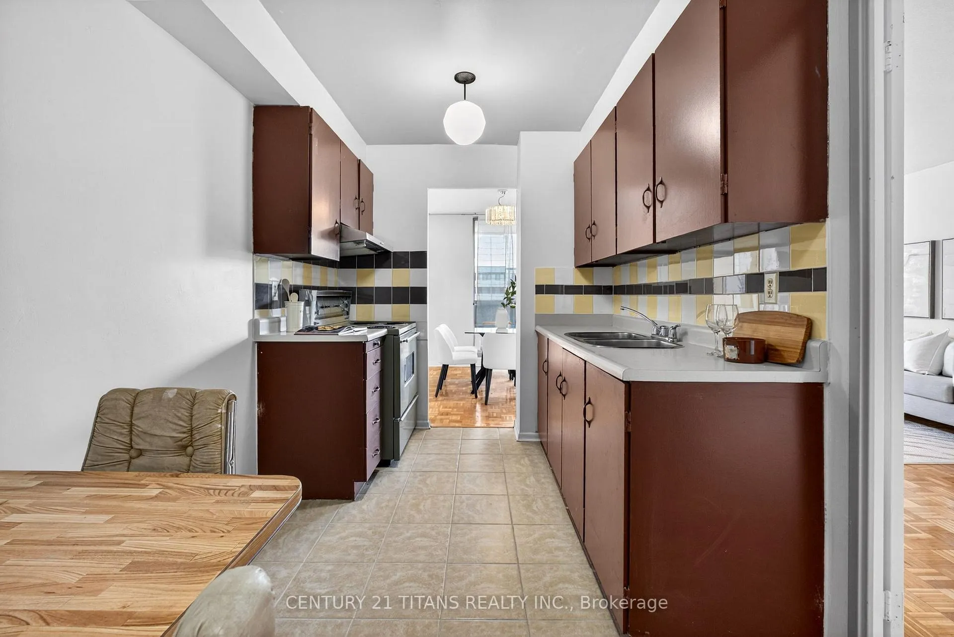 Photo 17 of Unit 2903, 1 Massey Square, Toronto, Crescent Town — HOMEH