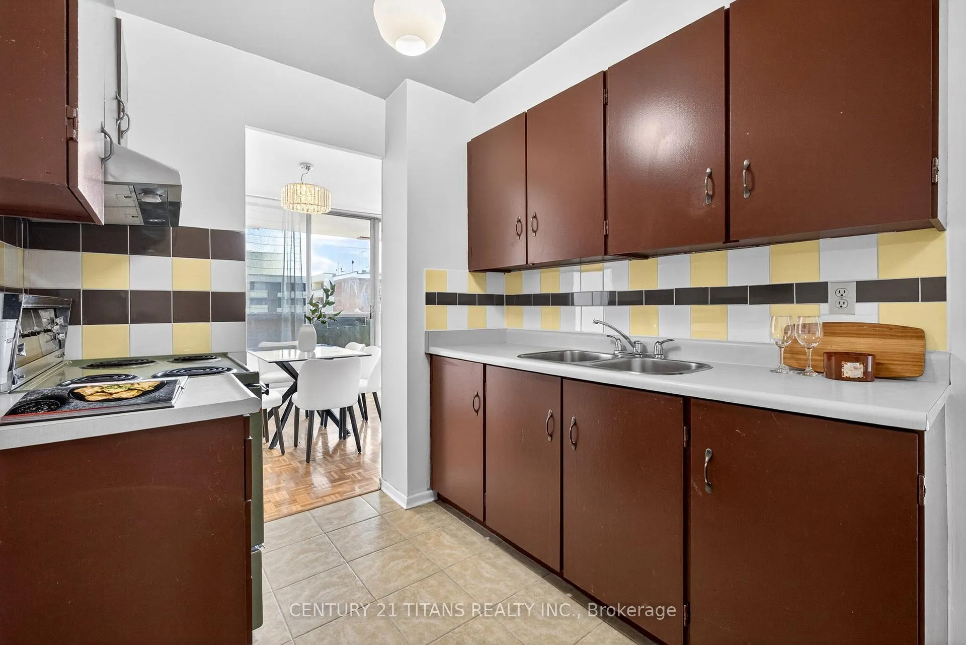 Photo 18 of Unit 2903, 1 Massey Square, Toronto, Crescent Town — HOMEH