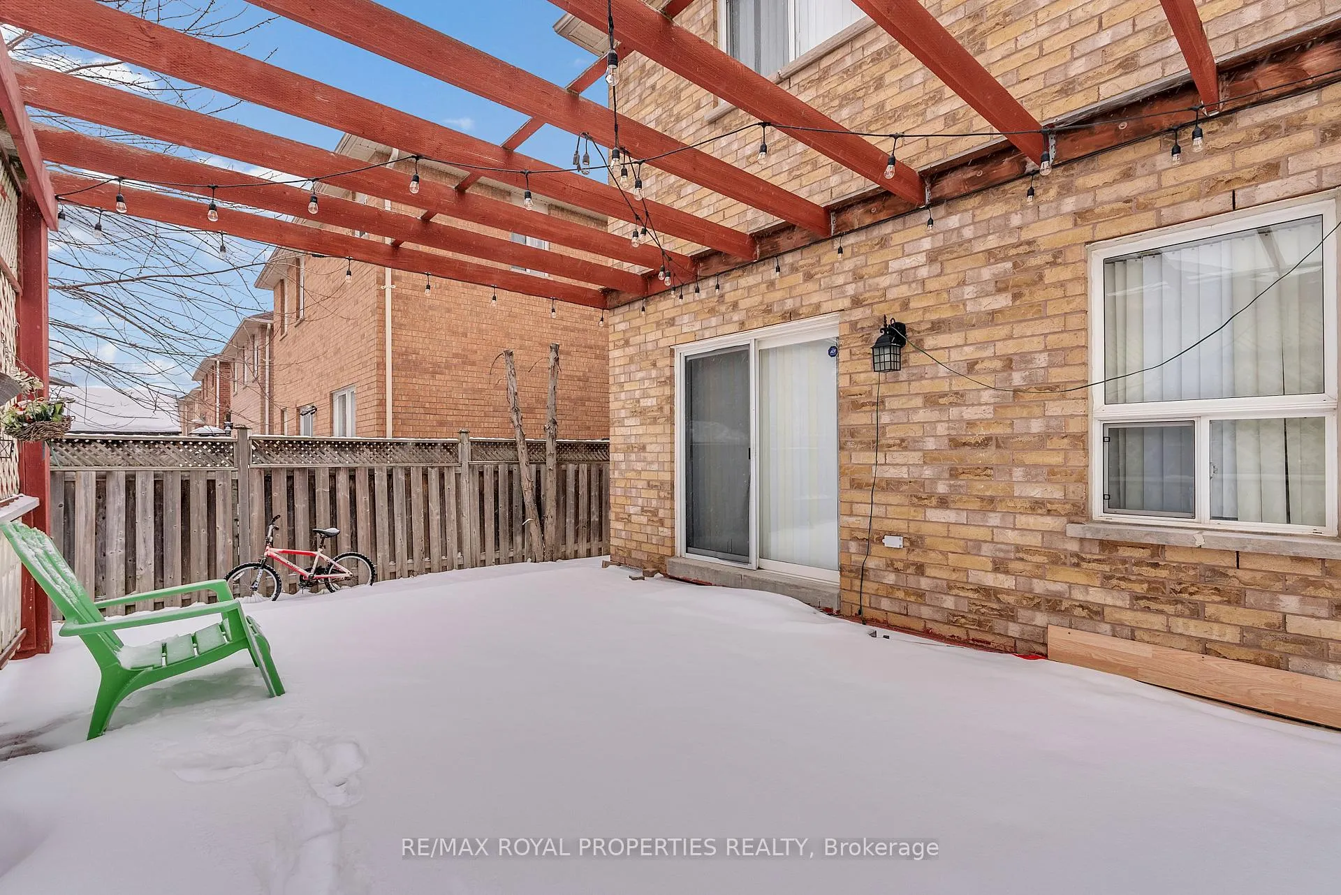 Photo 29 of Unit Main, 13 Dells Crescent, Brampton, Fletcher's Meadow — HOMEH