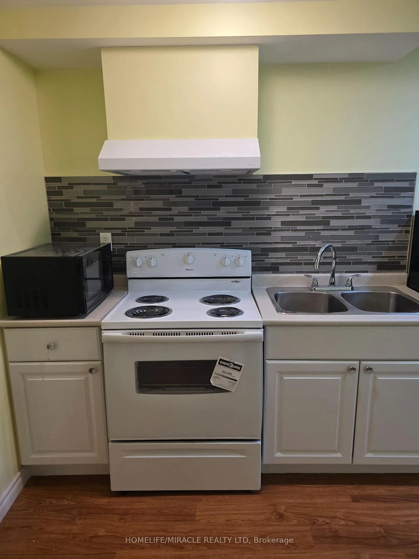Photo 9 of 1760 Silverstone Crescent, Oshawa, Samac — HOMEH