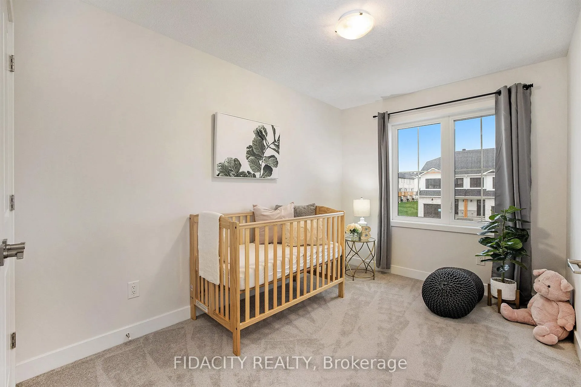 Photo 10 of 32 Whitcomb Crescent, Smiths Falls — HOMEH