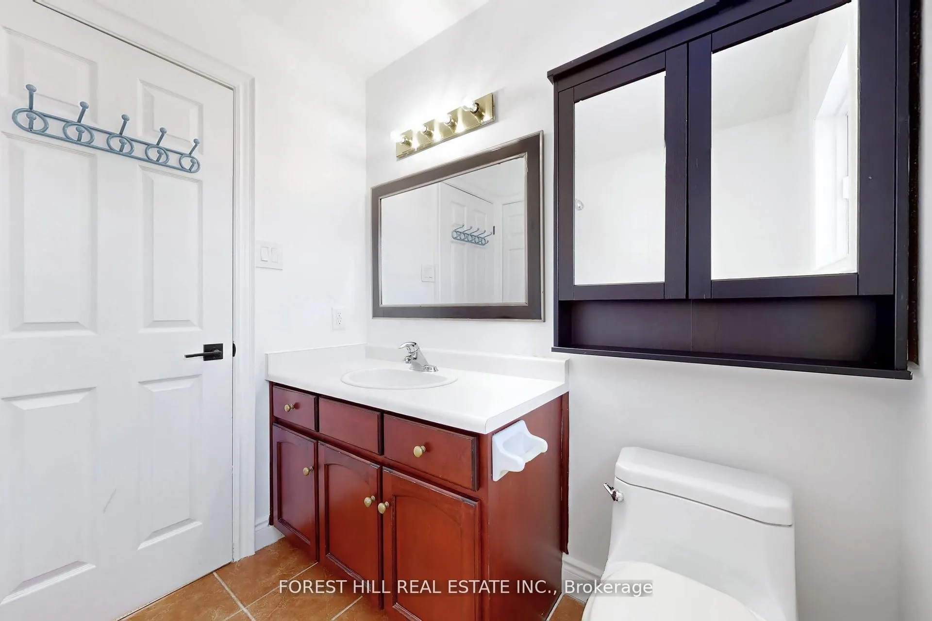 Photo 21 of 683 Willow Road, Guelph, Willow West/Sugarbush/West Acres — HOMEH
