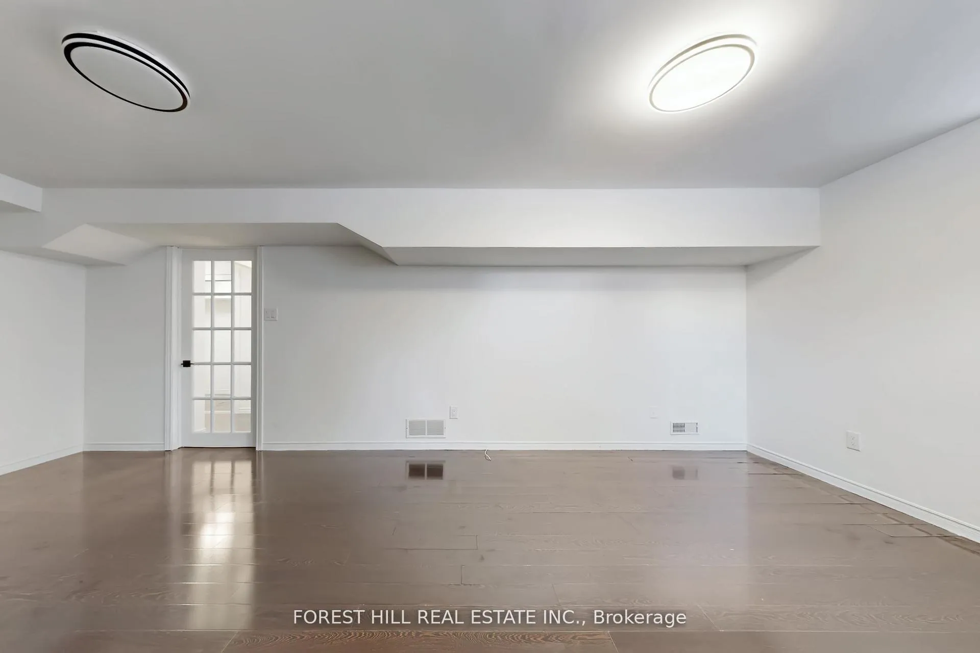 Photo 37 of 683 Willow Road, Guelph, Willow West/Sugarbush/West Acres — HOMEH
