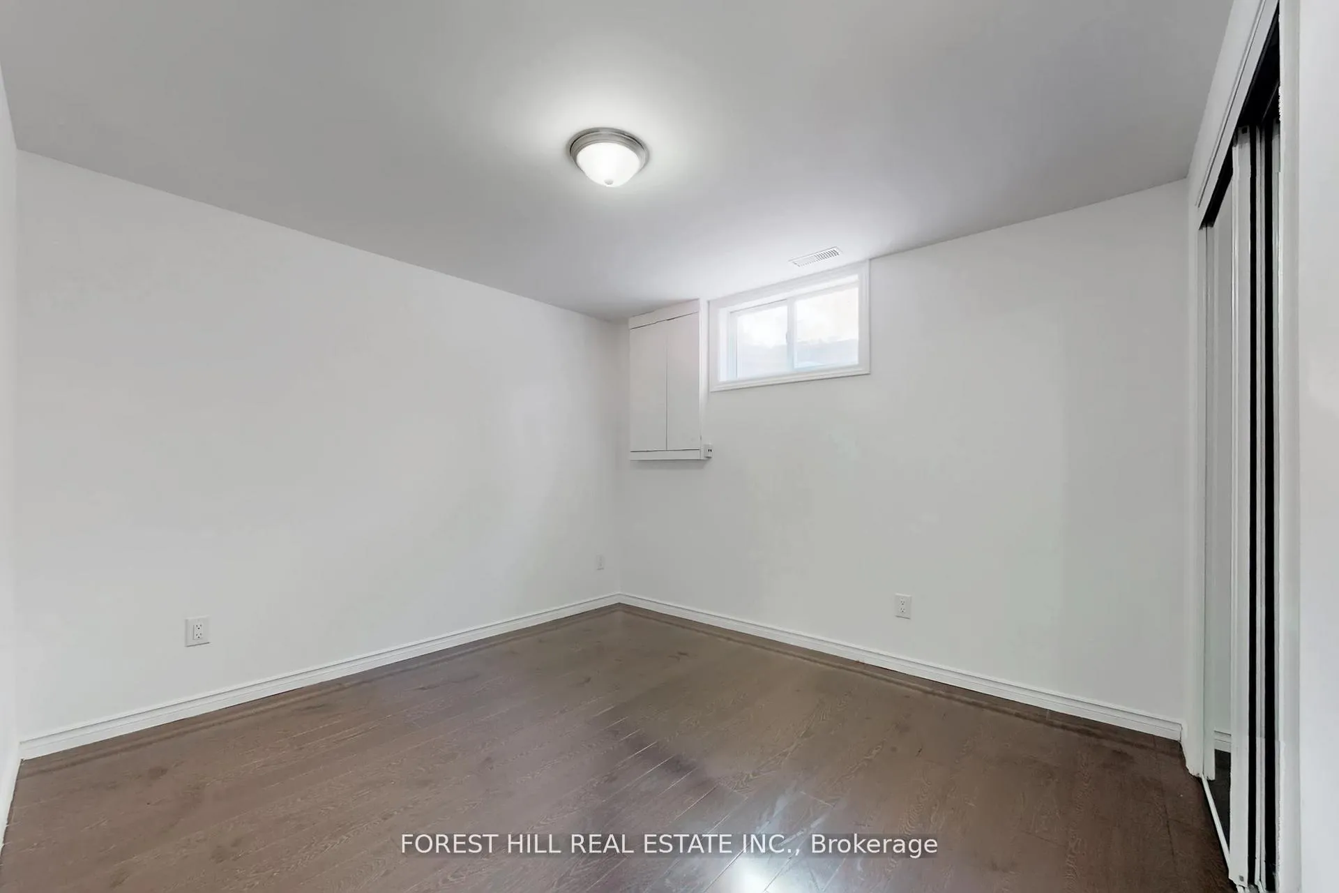 Photo 41 of 683 Willow Road, Guelph, Willow West/Sugarbush/West Acres — HOMEH