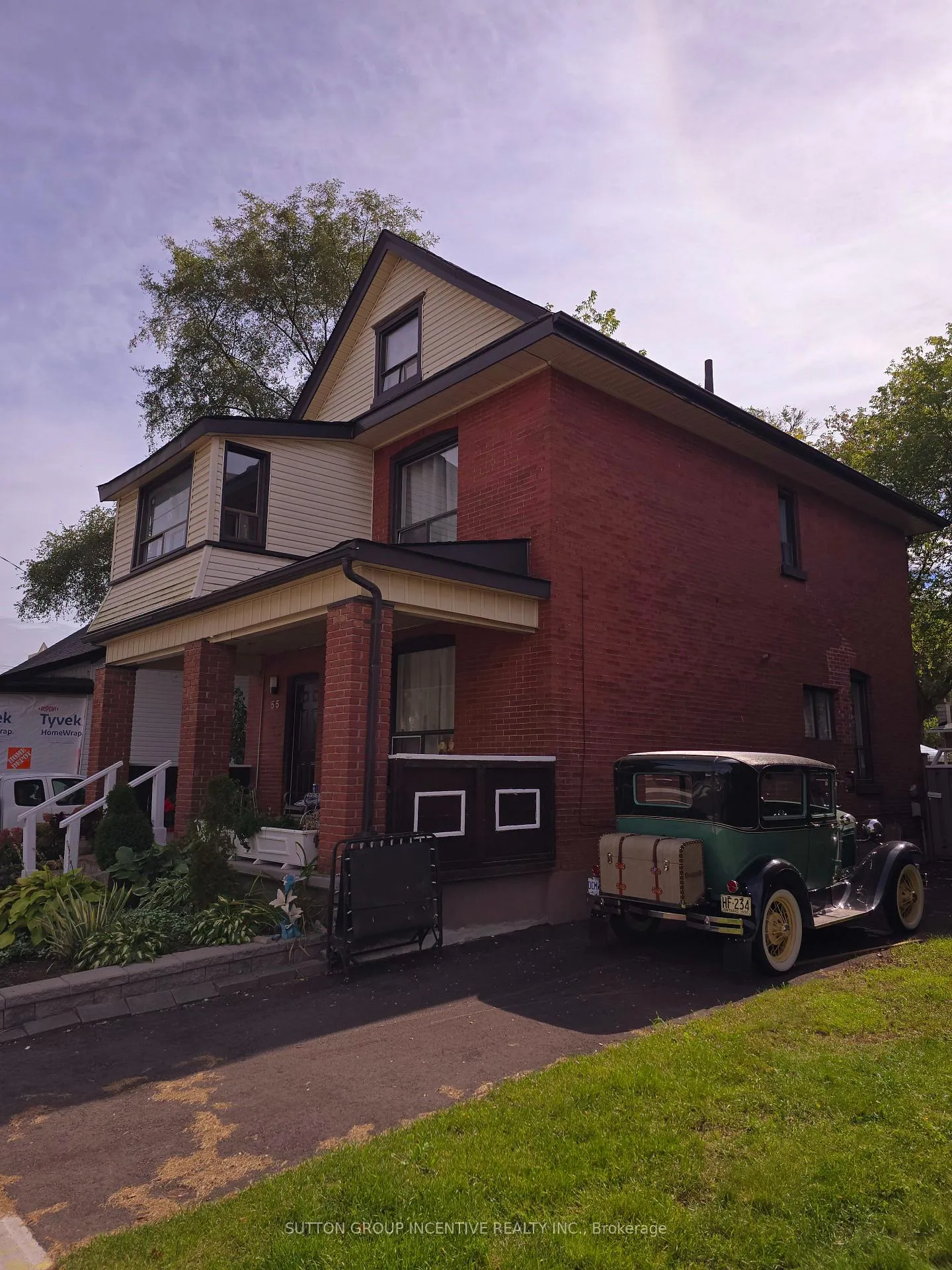 Photo 2 of 55 John Street, Barrie, Sanford — HOMEH