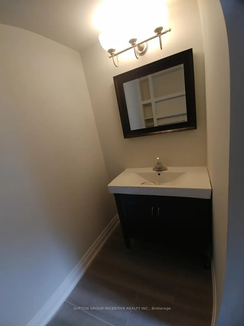 Photo 21 of 55 John Street, Barrie, Sanford — HOMEH