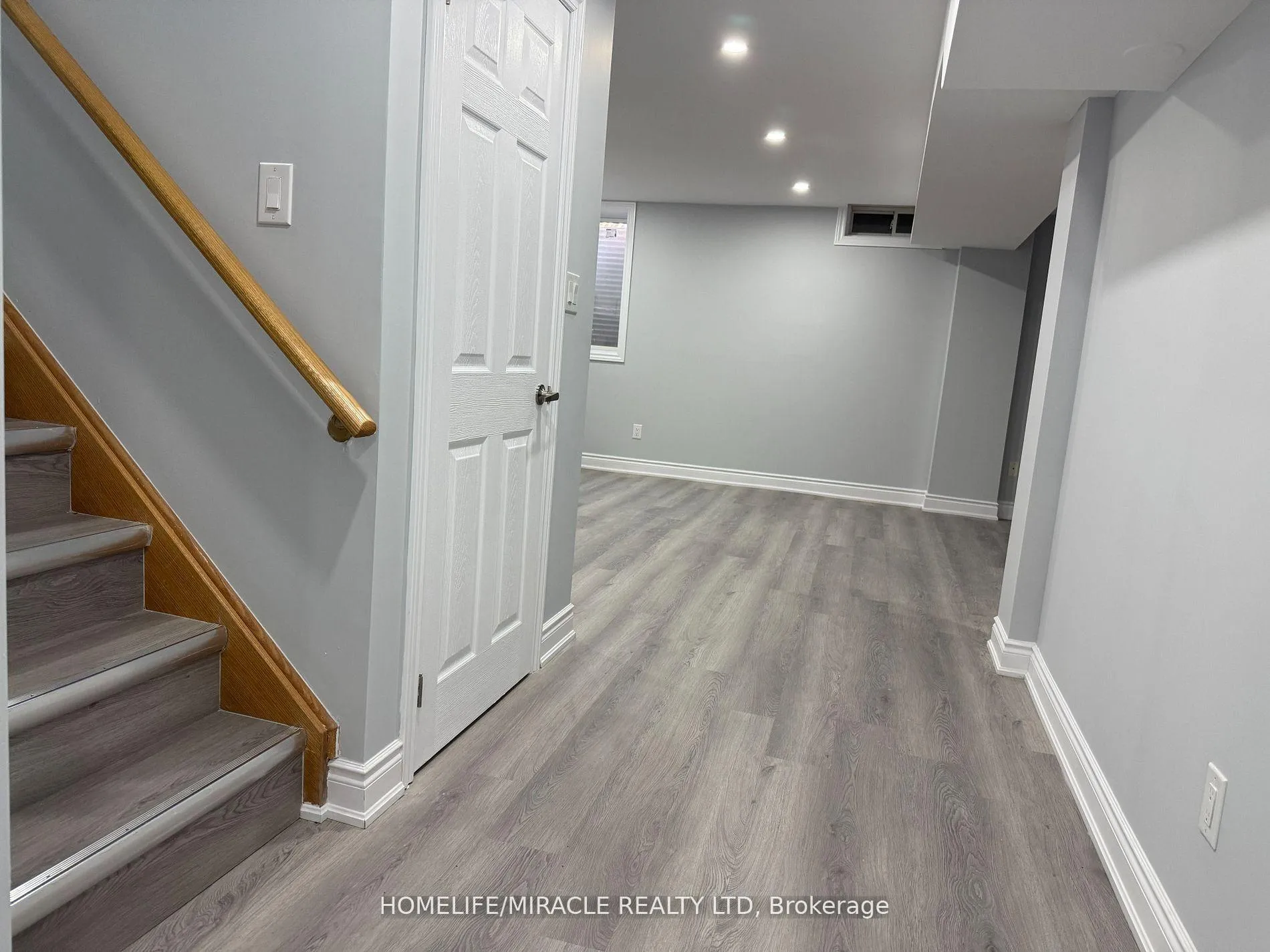 Photo 12 of 31 Flurry Circle, Brampton, Credit Valley — HOMEH