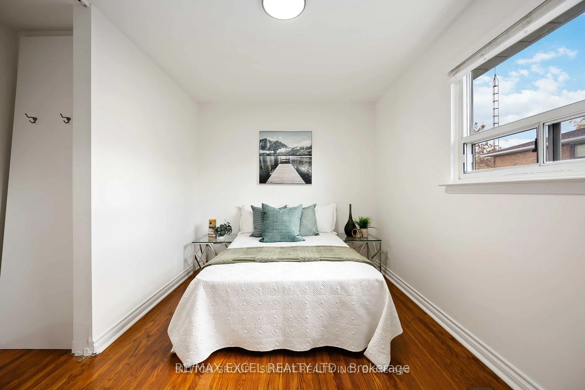 Photo 14 of 952 Oklahoma Drive, Pickering, West Shore — HOMEH
