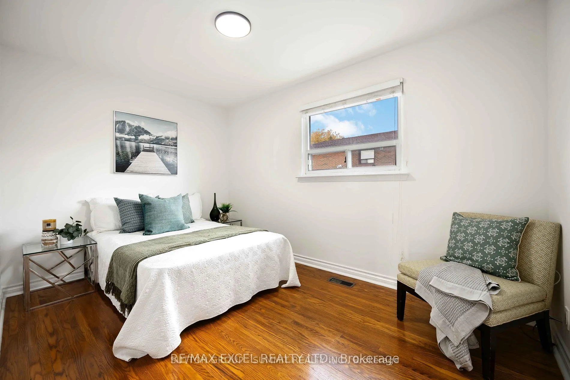 Photo 16 of 952 Oklahoma Drive, Pickering, West Shore — HOMEH