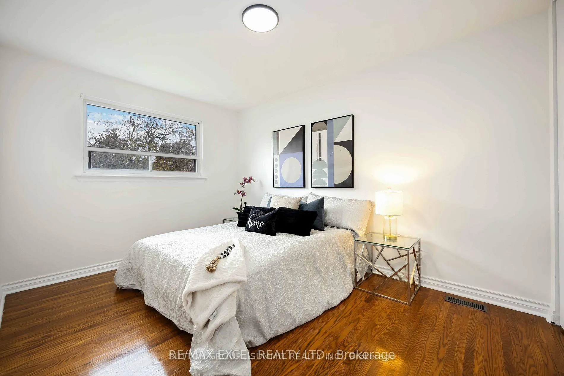 Photo 19 of 952 Oklahoma Drive, Pickering, West Shore — HOMEH