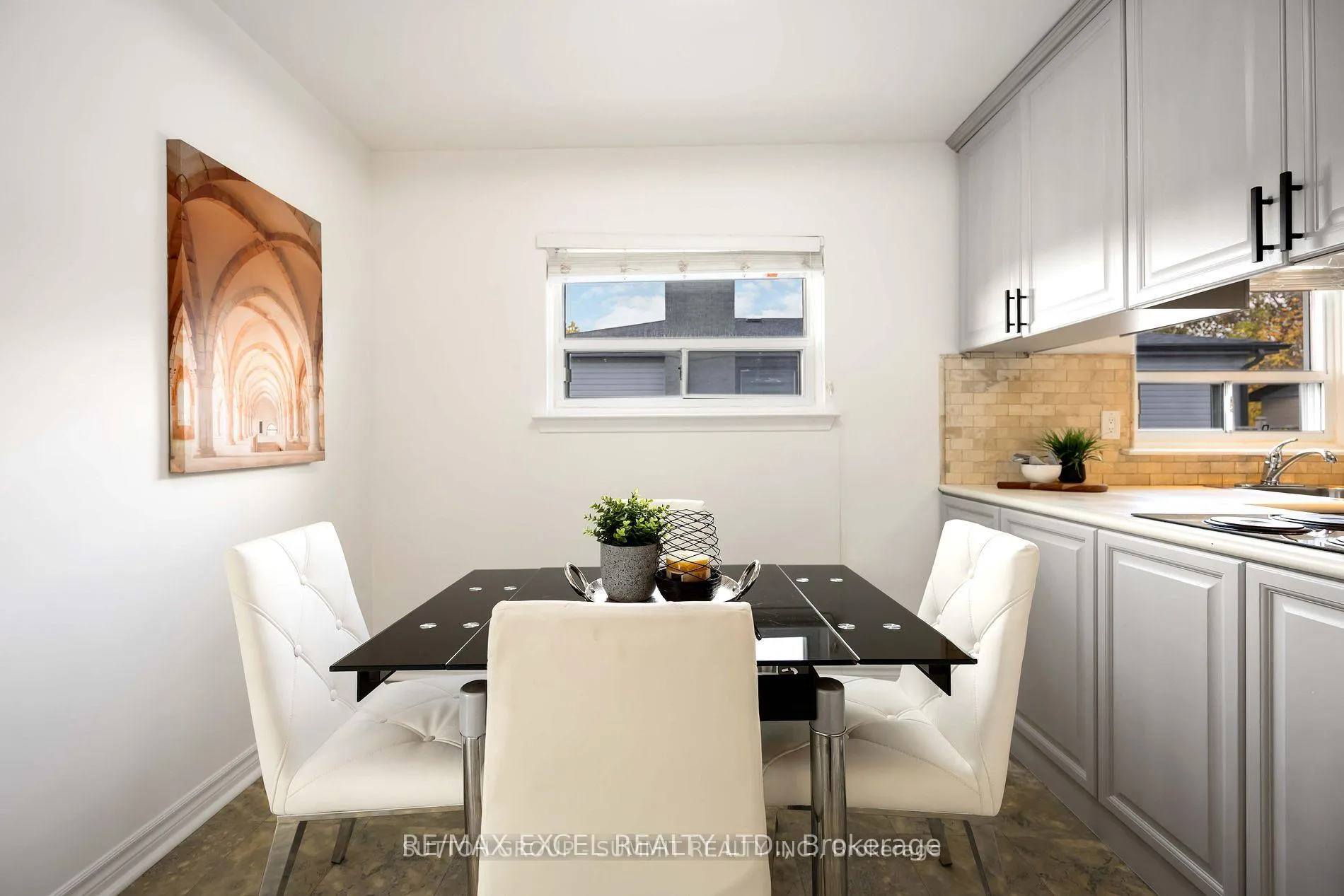 Photo 29 of 952 Oklahoma Drive, Pickering, West Shore — HOMEH
