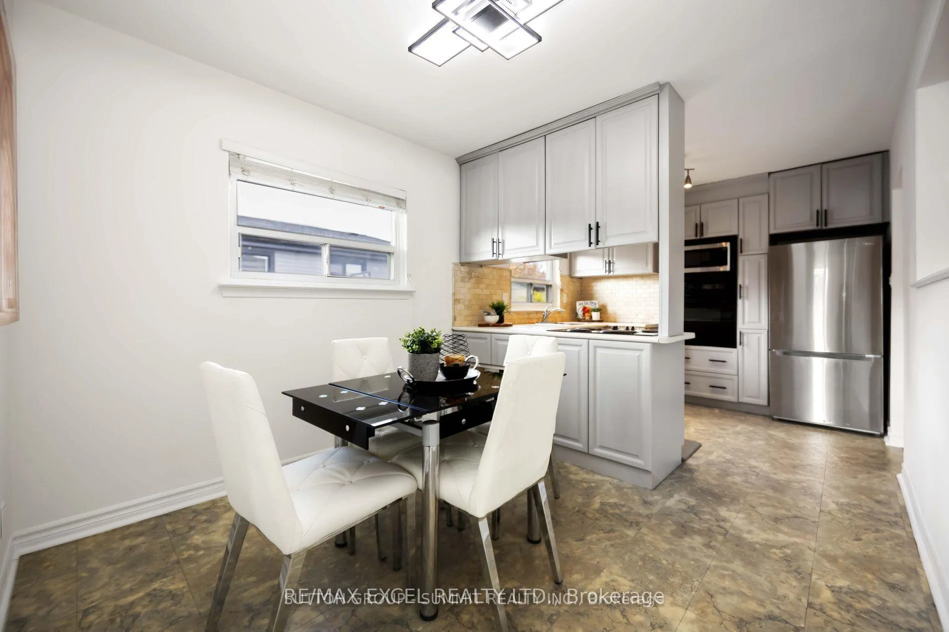 Photo 32 of 952 Oklahoma Drive, Pickering, West Shore — HOMEH