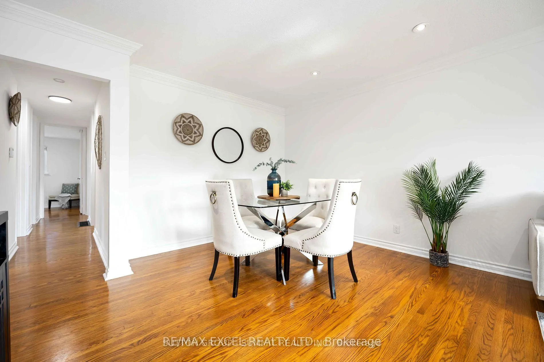 Photo 35 of 952 Oklahoma Drive, Pickering, West Shore — HOMEH