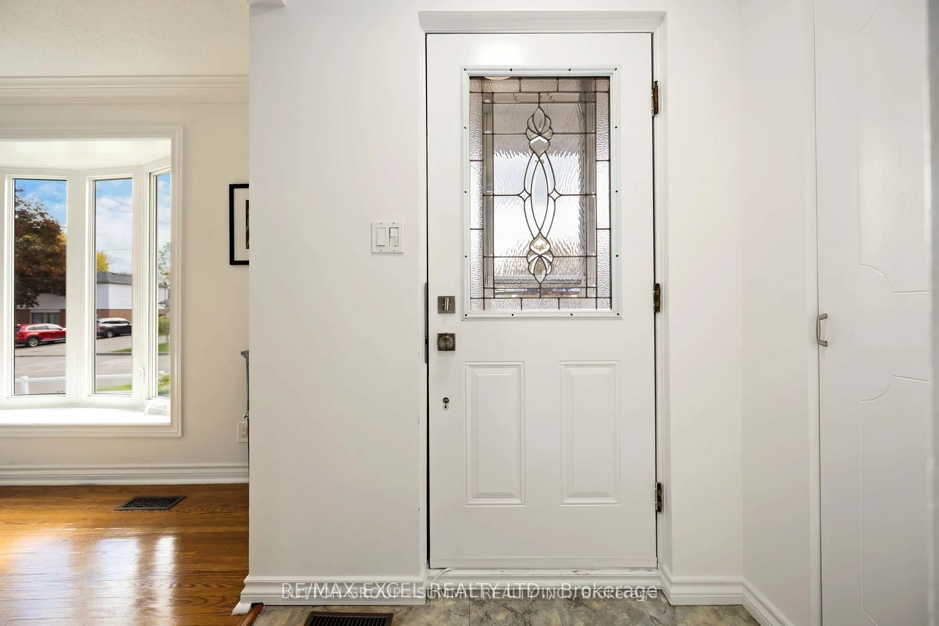 Photo 42 of 952 Oklahoma Drive, Pickering, West Shore — HOMEH