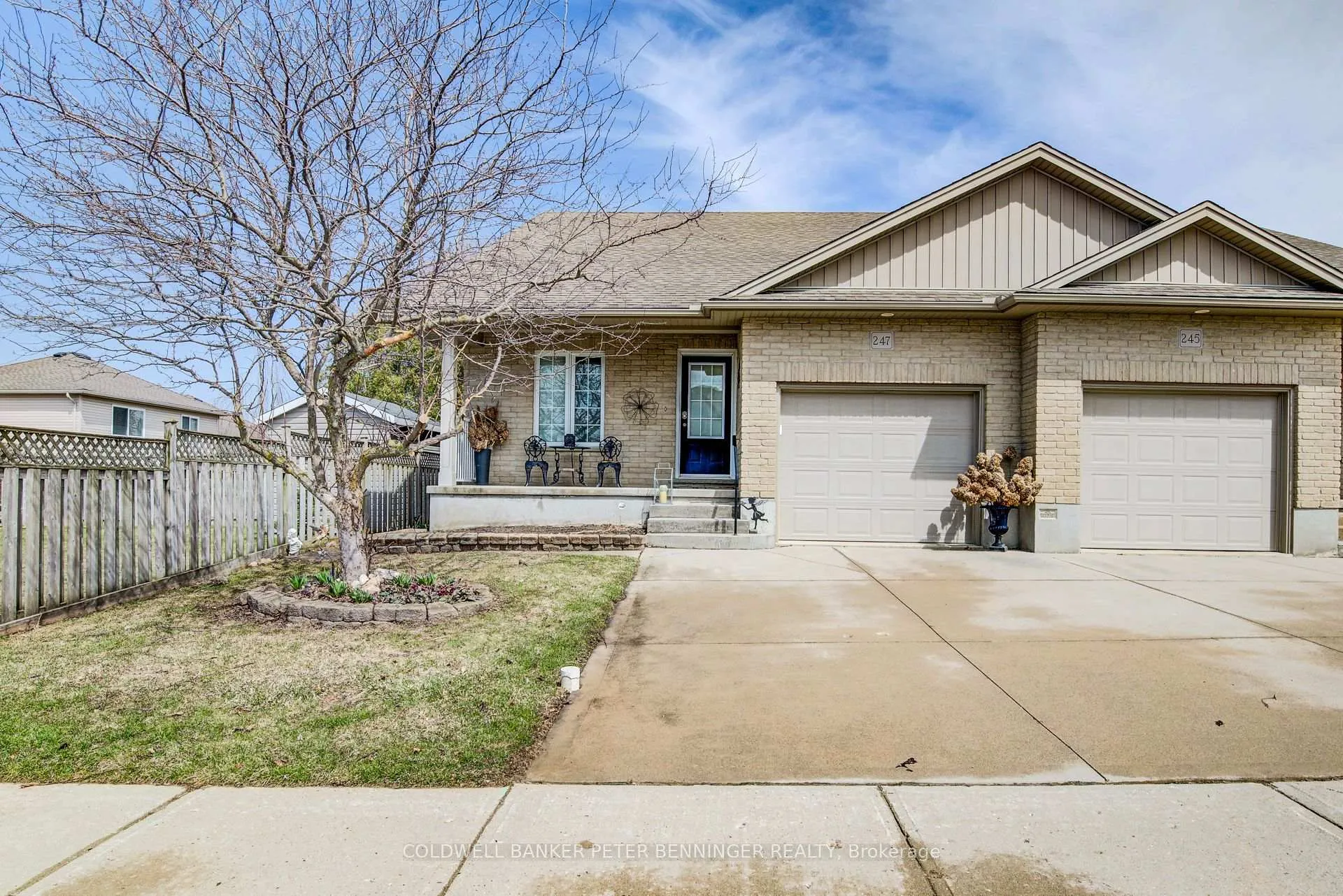 Photo 2 of 247 Armstrong Street W, North Perth, Listowel — HOMEH