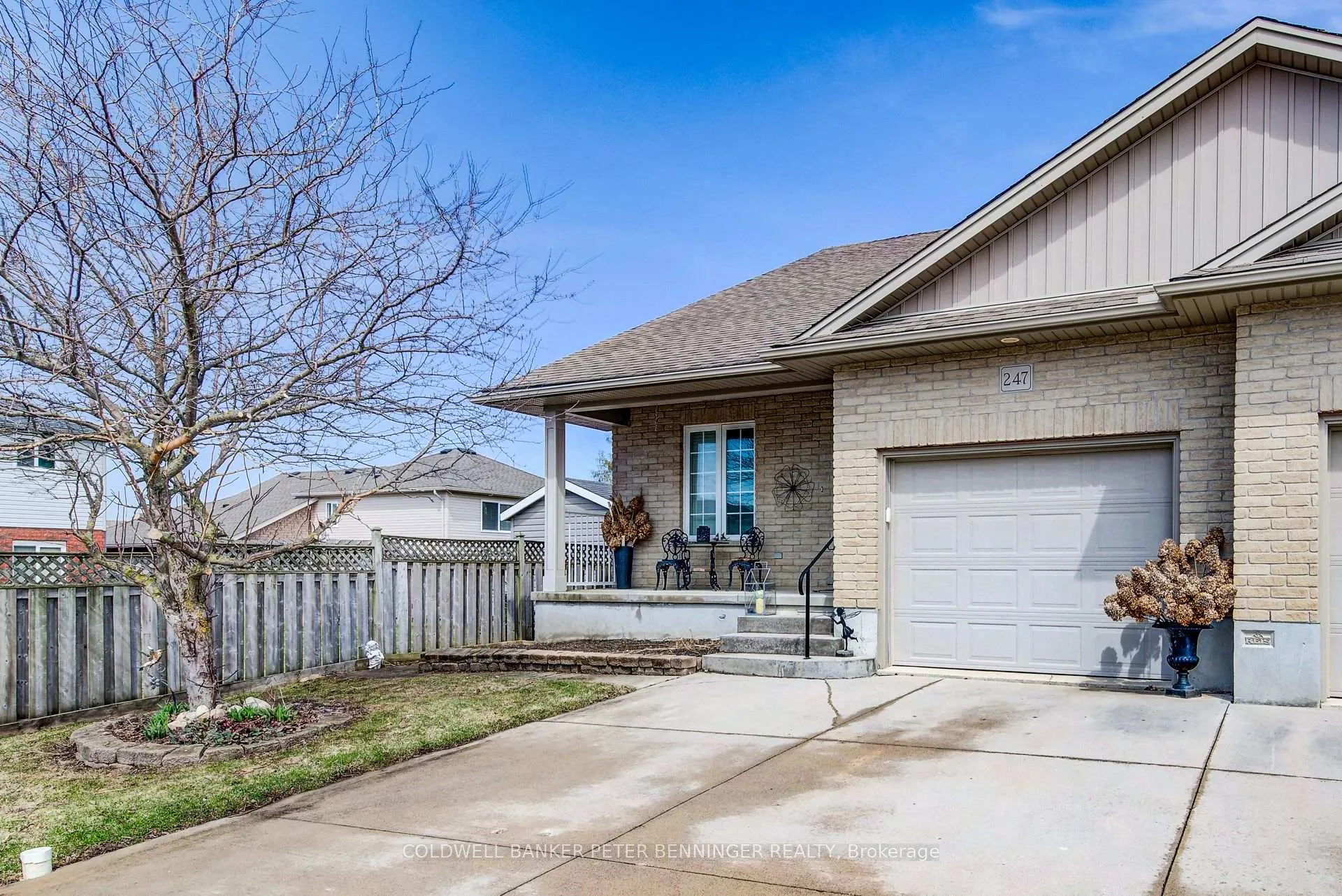Photo 5 of 247 Armstrong Street W, North Perth, Listowel — HOMEH