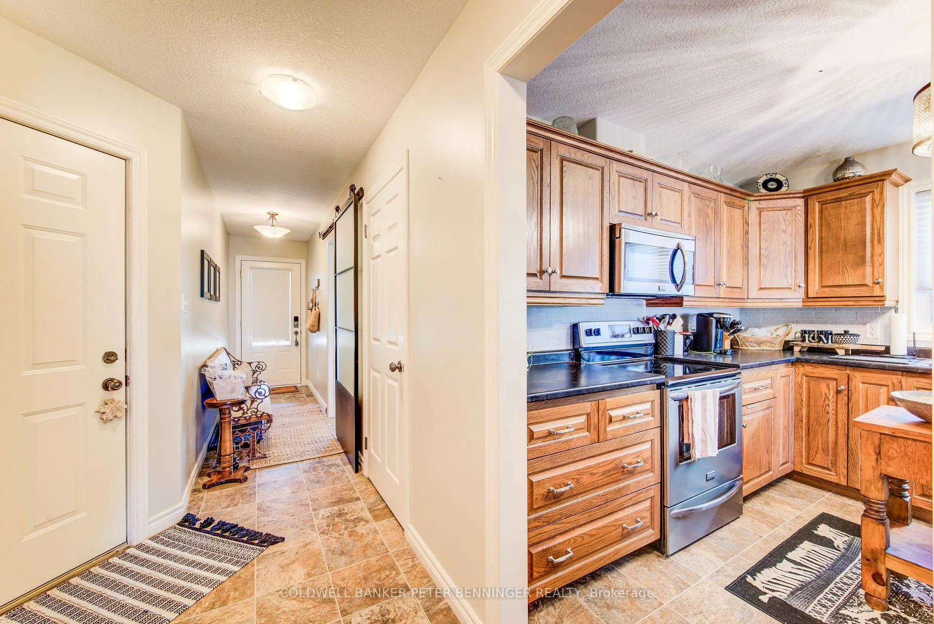 Photo 10 of 247 Armstrong Street W, North Perth, Listowel — HOMEH
