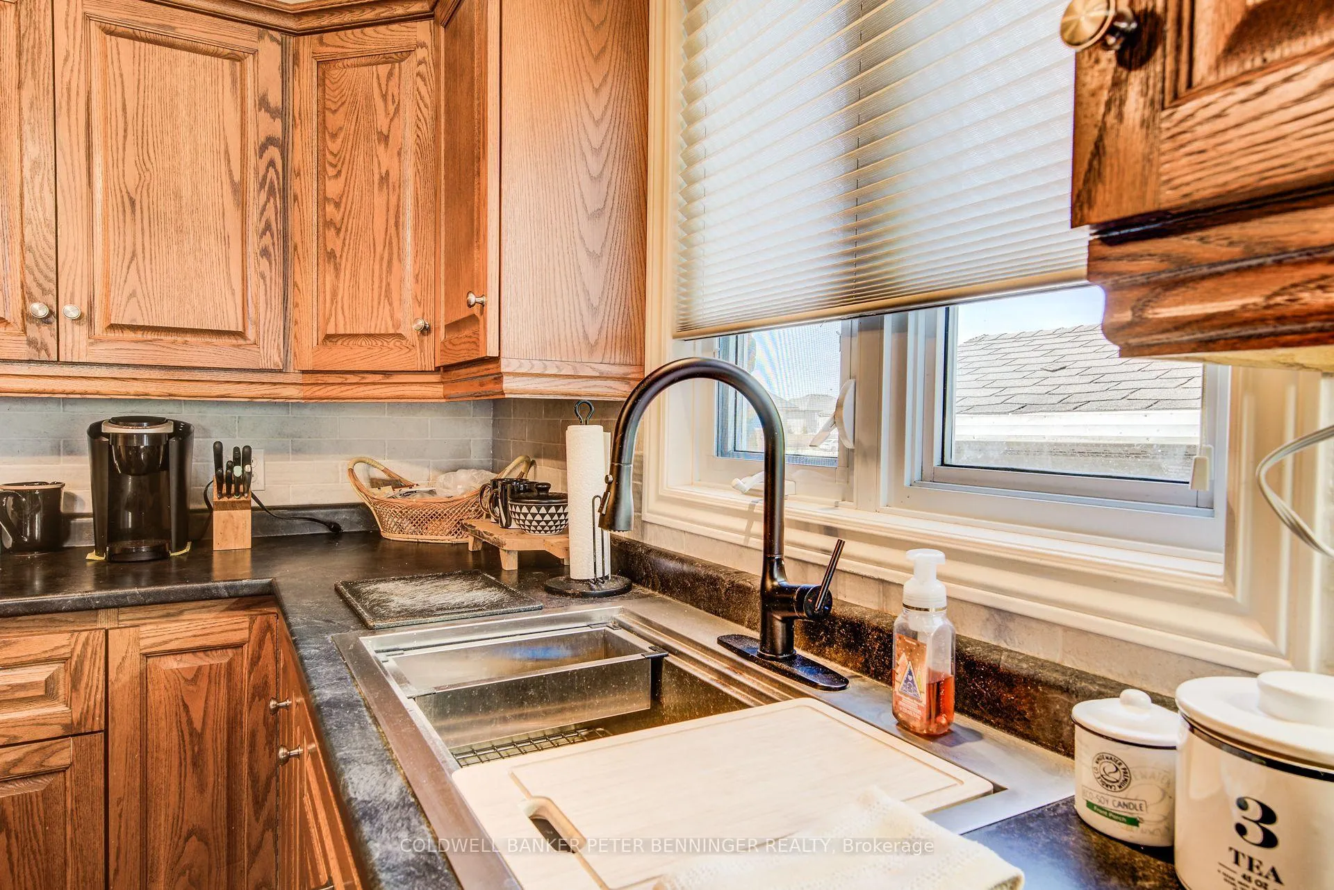 Photo 14 of 247 Armstrong Street W, North Perth, Listowel — HOMEH