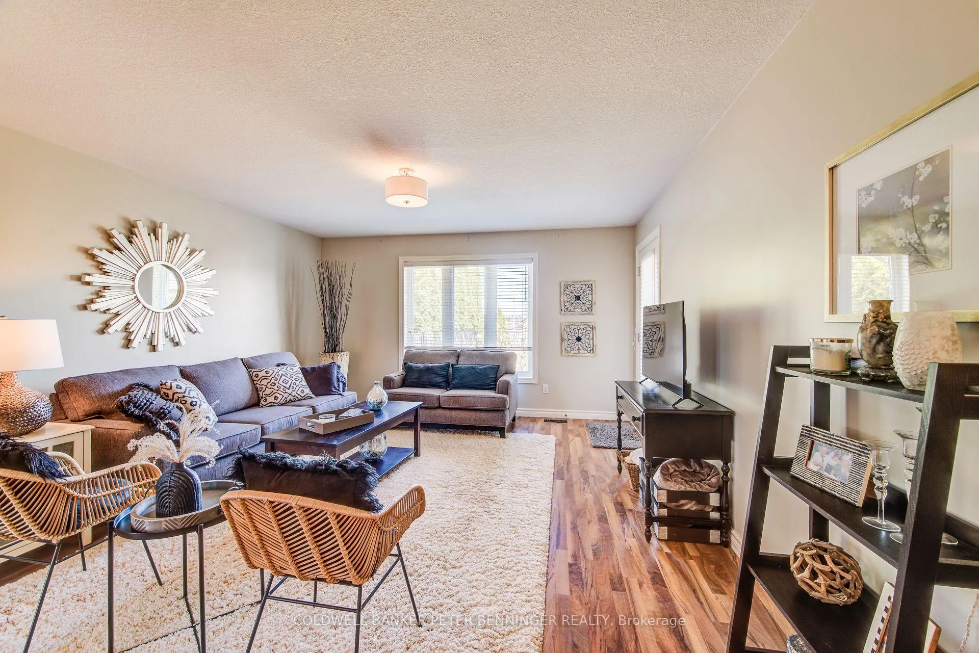 Photo 20 of 247 Armstrong Street W, North Perth, Listowel — HOMEH