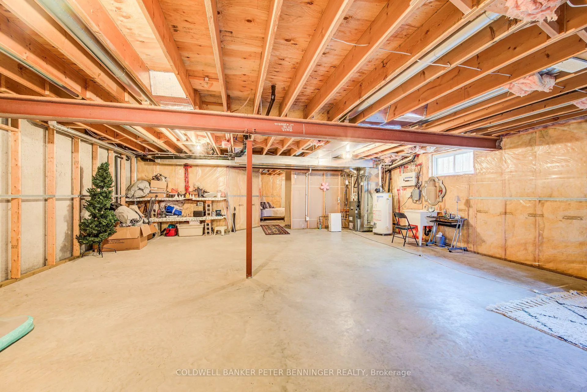 Photo 33 of 247 Armstrong Street W, North Perth, Listowel — HOMEH