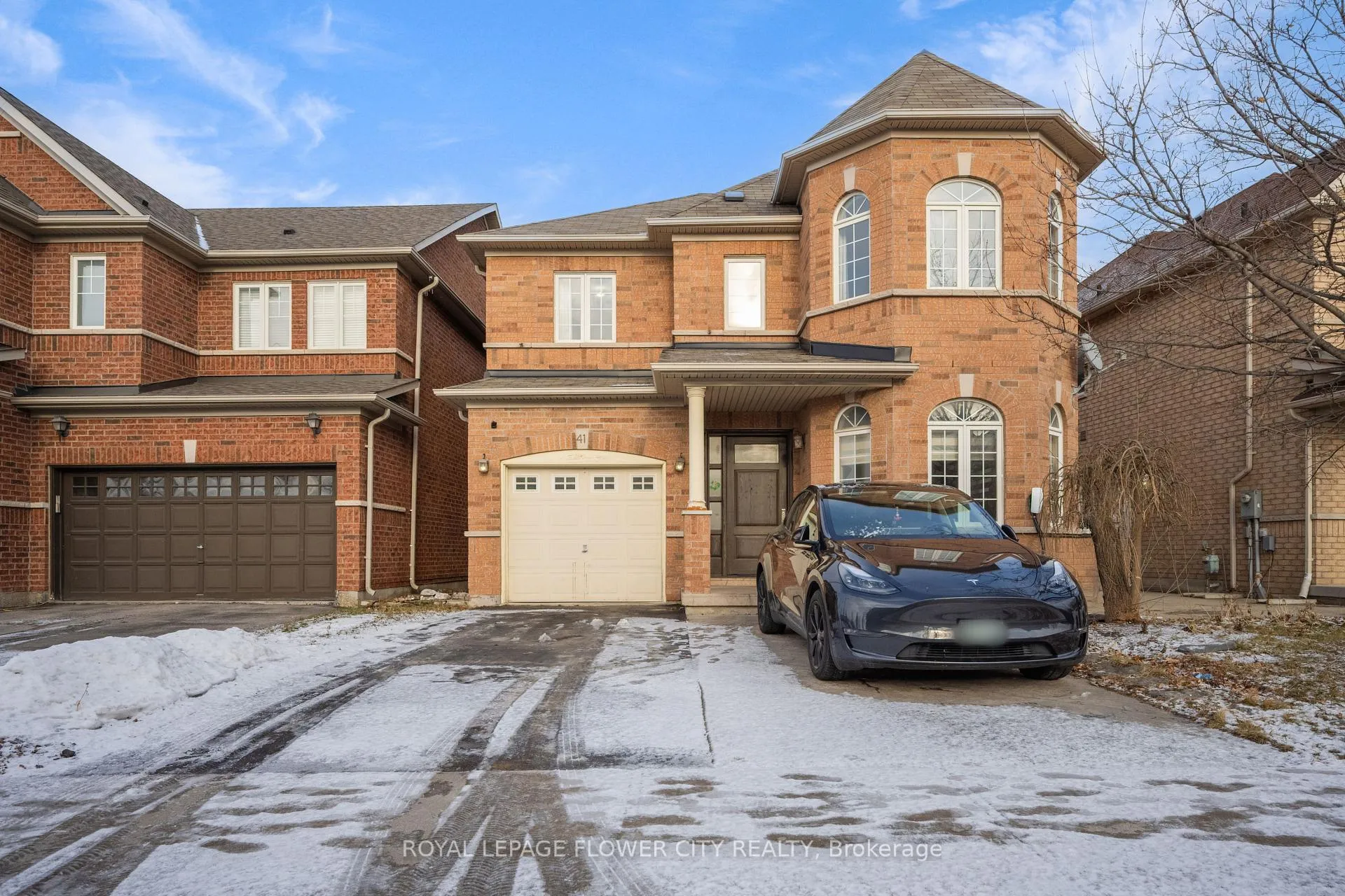 Photo 2 of Unit Main, 41 Watchman Road, Brampton, Bram East — HOMEH