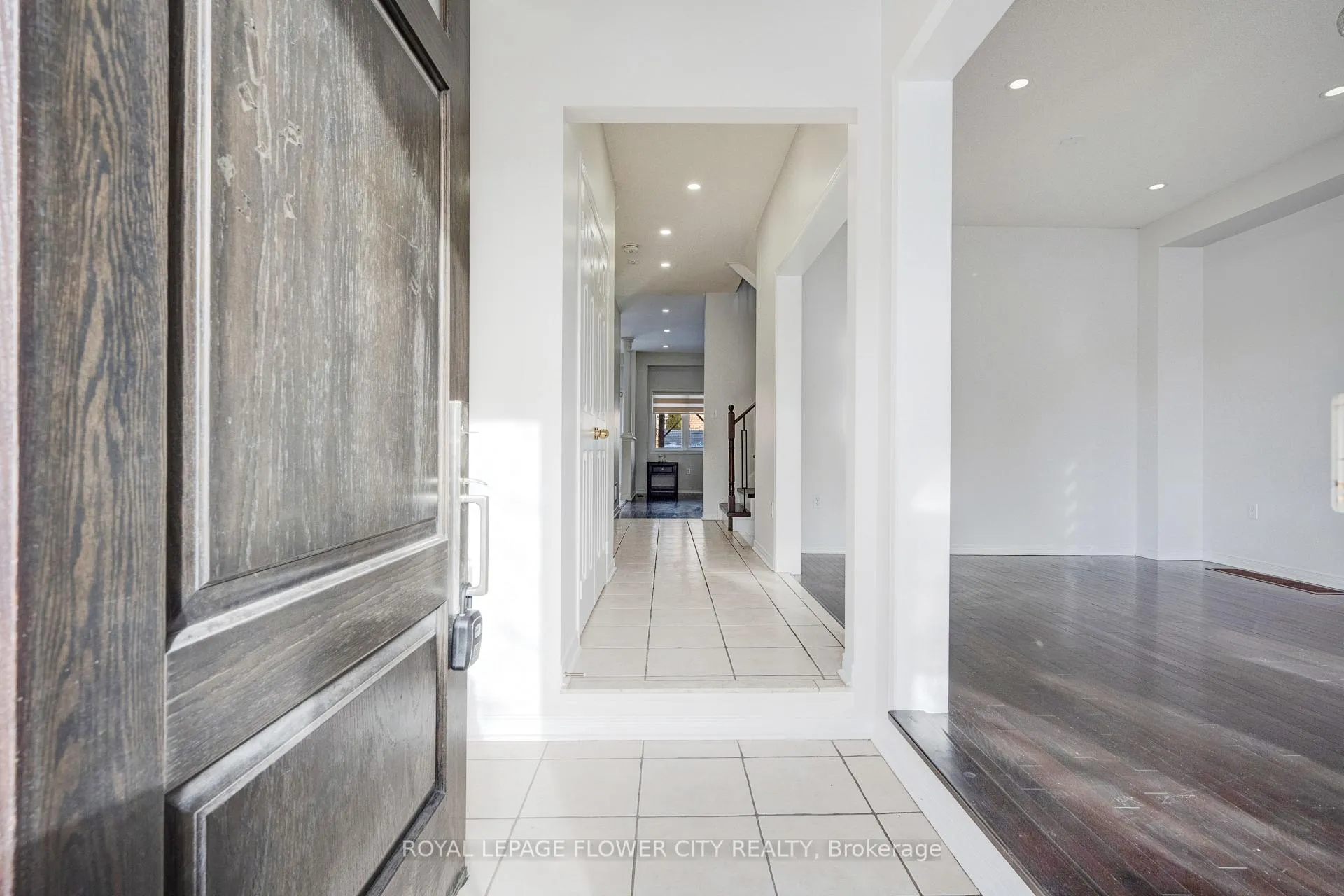 Photo 3 of Unit Main, 41 Watchman Road, Brampton, Bram East — HOMEH