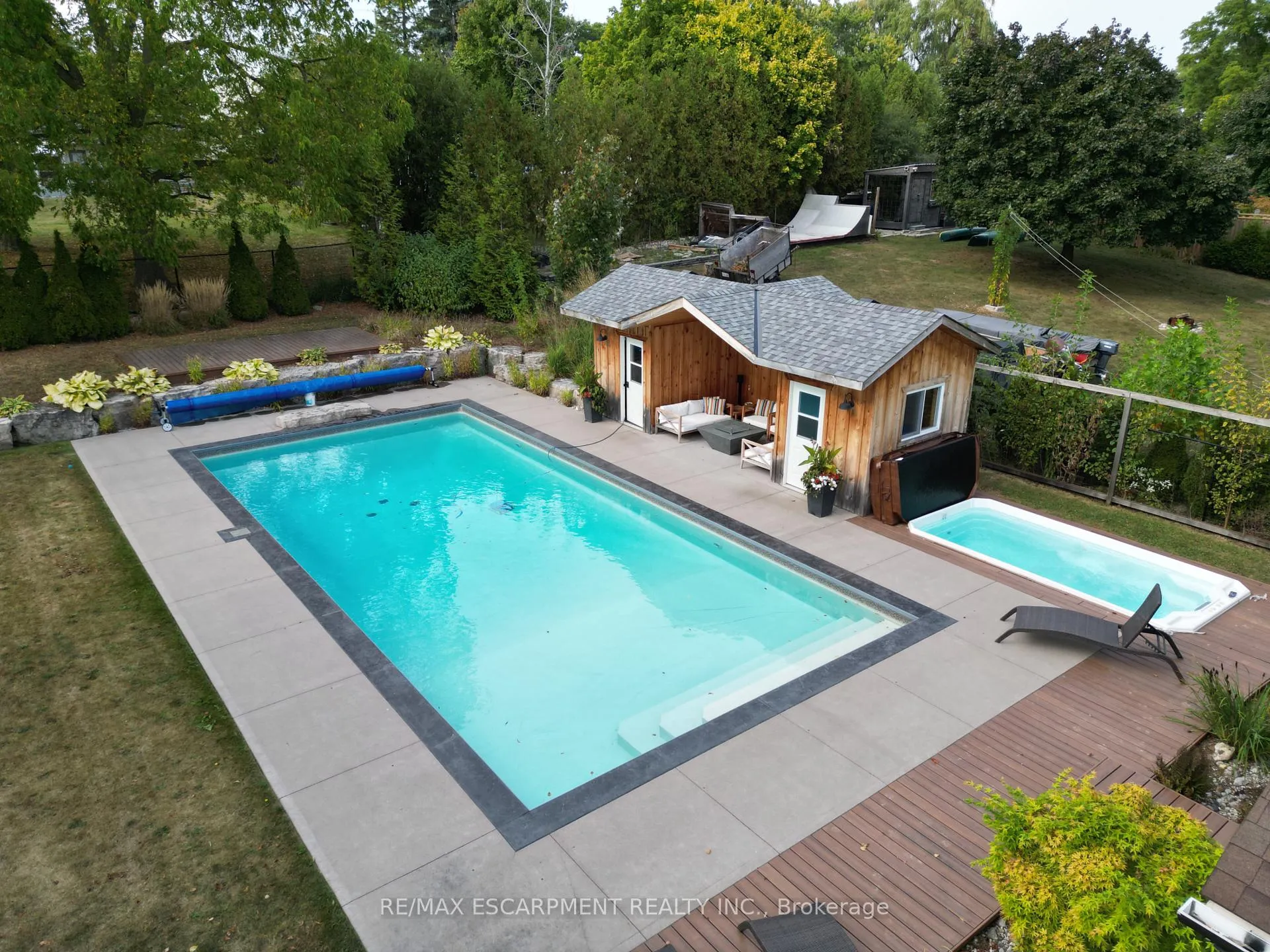 Photo 28 of 106 Overdale Avenue, Hamilton, Waterdown — HOMEH