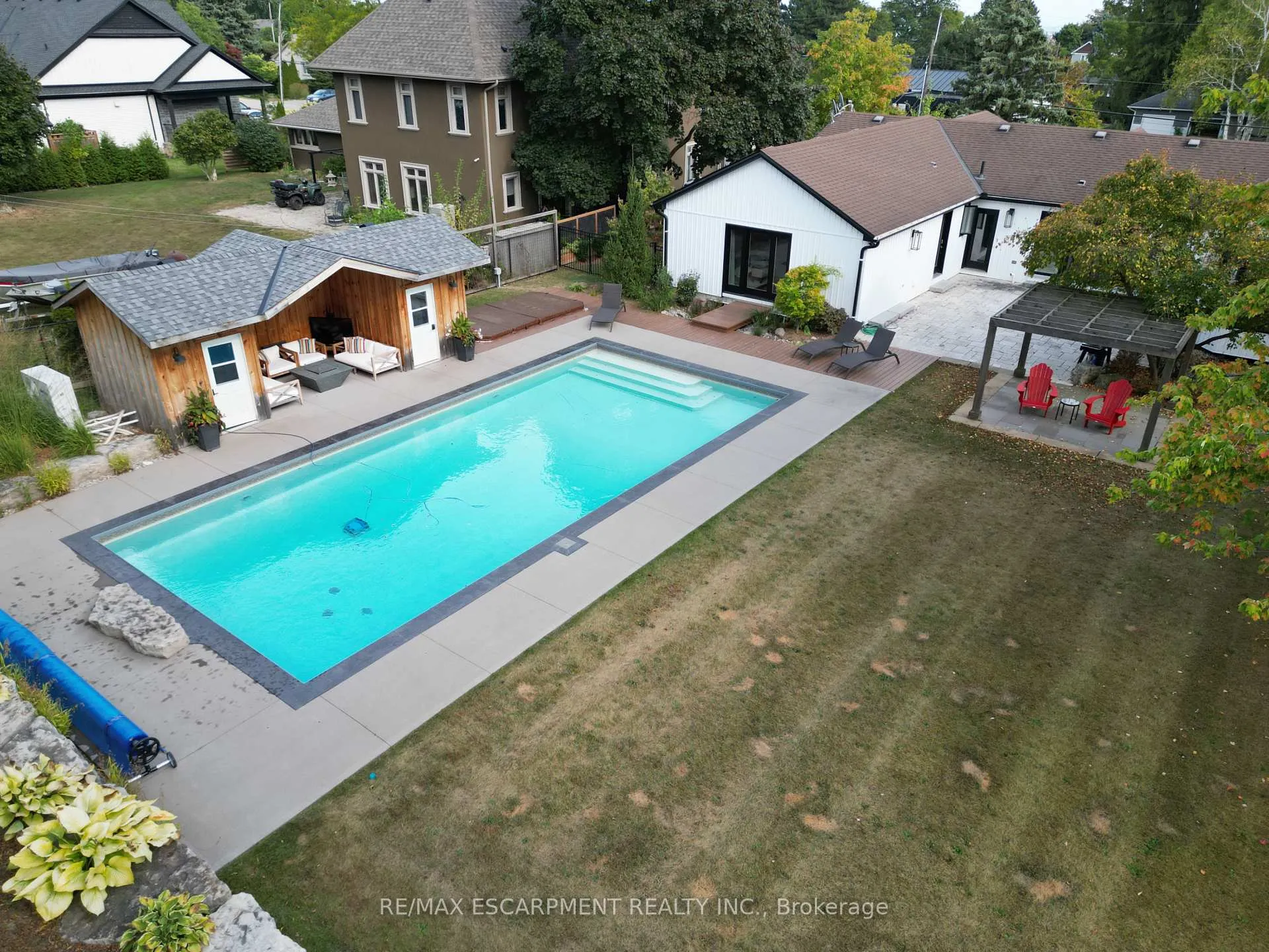 Photo 29 of 106 Overdale Avenue, Hamilton, Waterdown — HOMEH