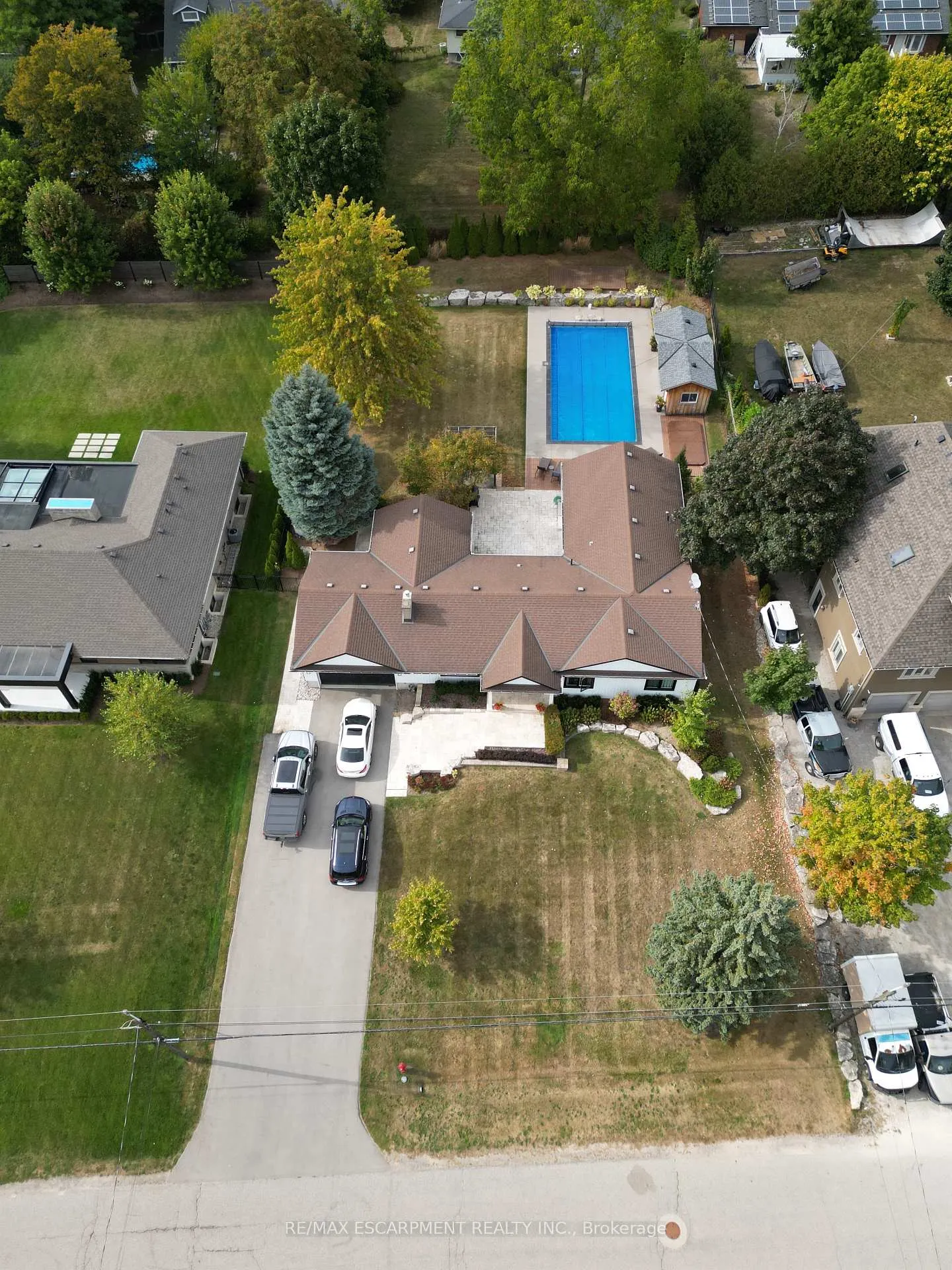 Photo 34 of 106 Overdale Avenue, Hamilton, Waterdown — HOMEH
